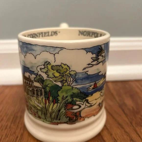 Emma Bridgewater Landscapes Of Dreams Norfolk Coast 1/2 Pint - NEW! - Picture 2 of 4